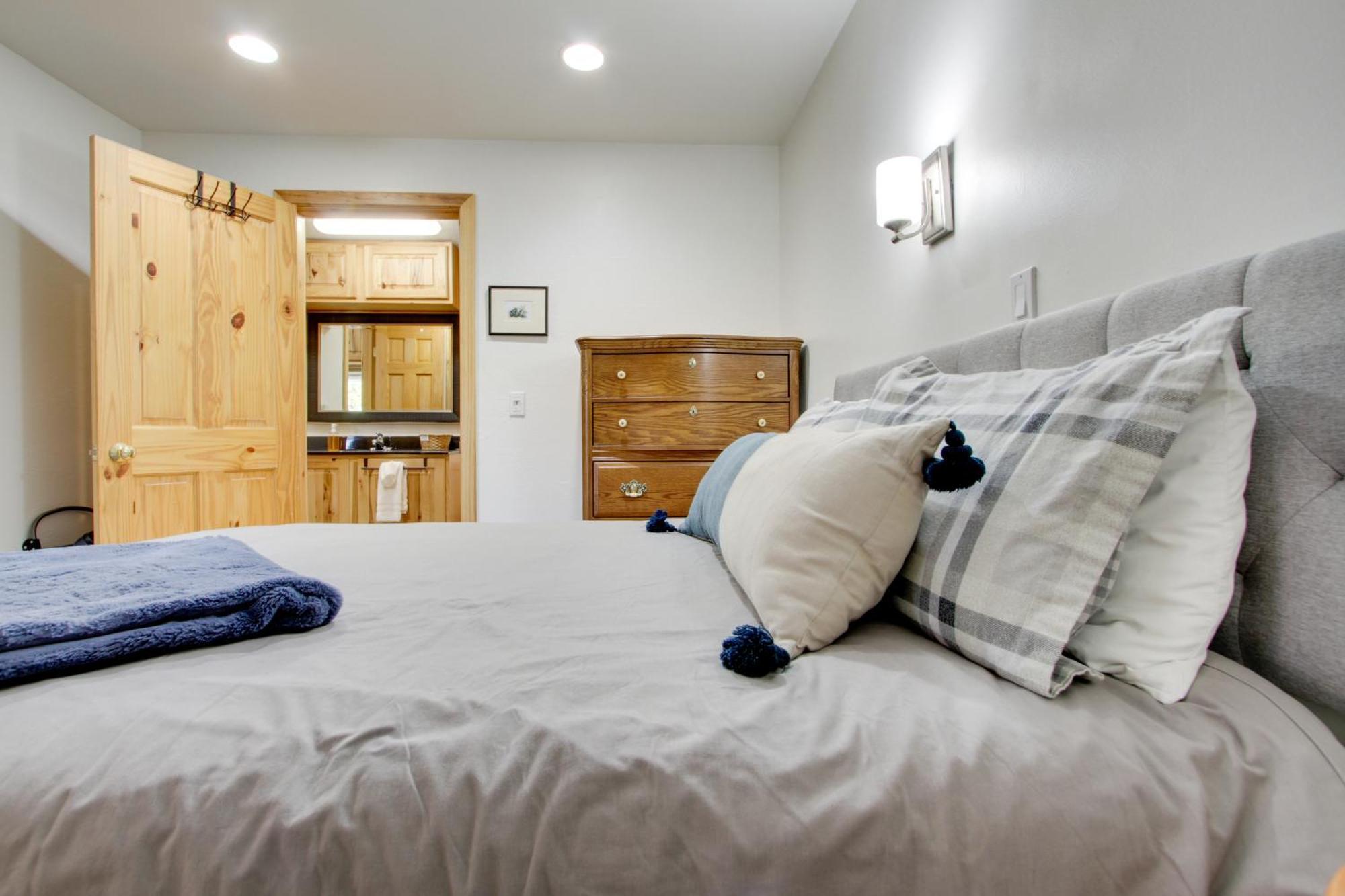 Modern Mountain-View Condo At Big Sky Resort! Exteriör bild